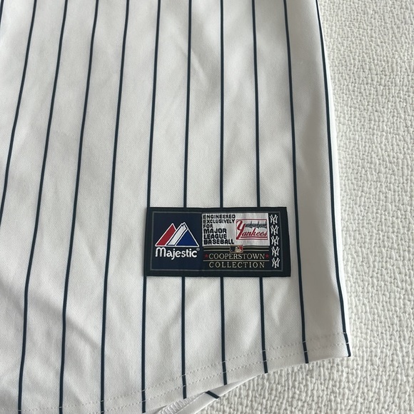 Yankees MLB coop fan replica jersey mantle. Brand new with a tag. sizeL. - Picture 4 of 9